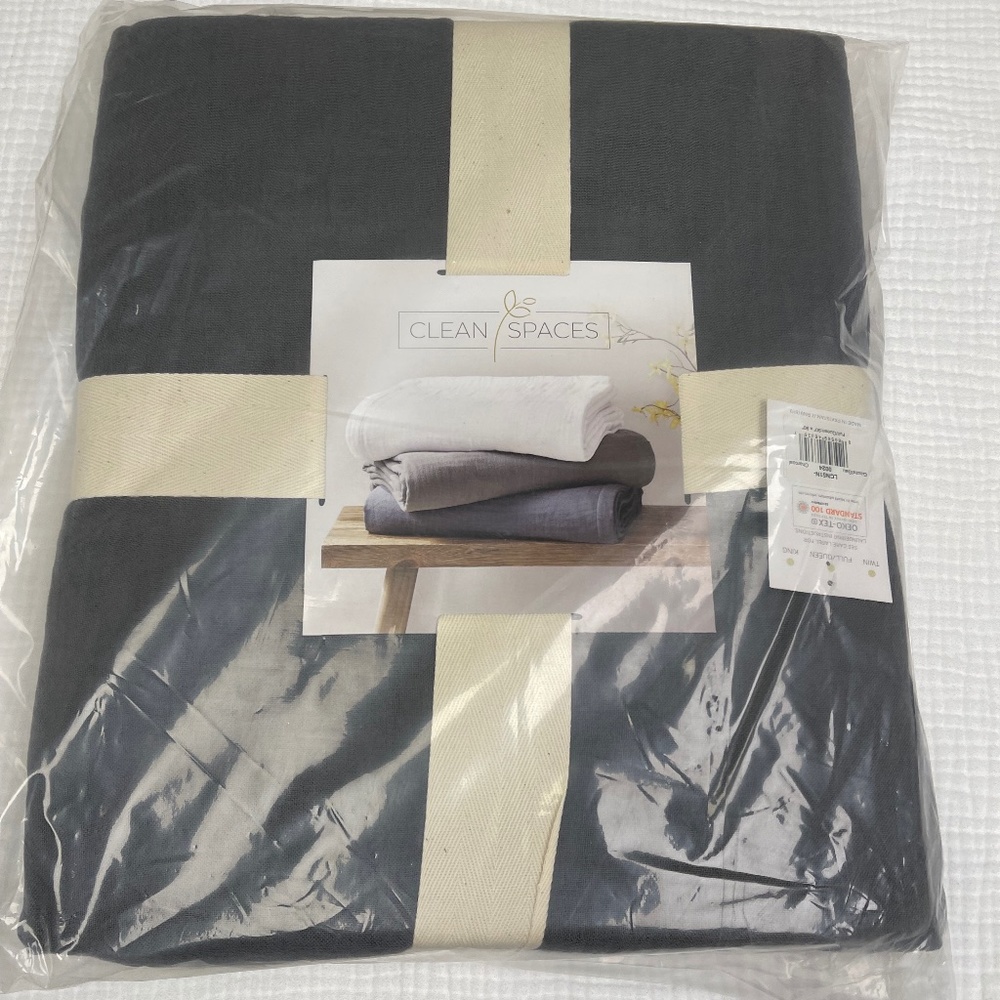 Clean Spaces CHARCOAL Grey Gray Gauze 100% Cotton Full / Queen Blanket Cover NEW